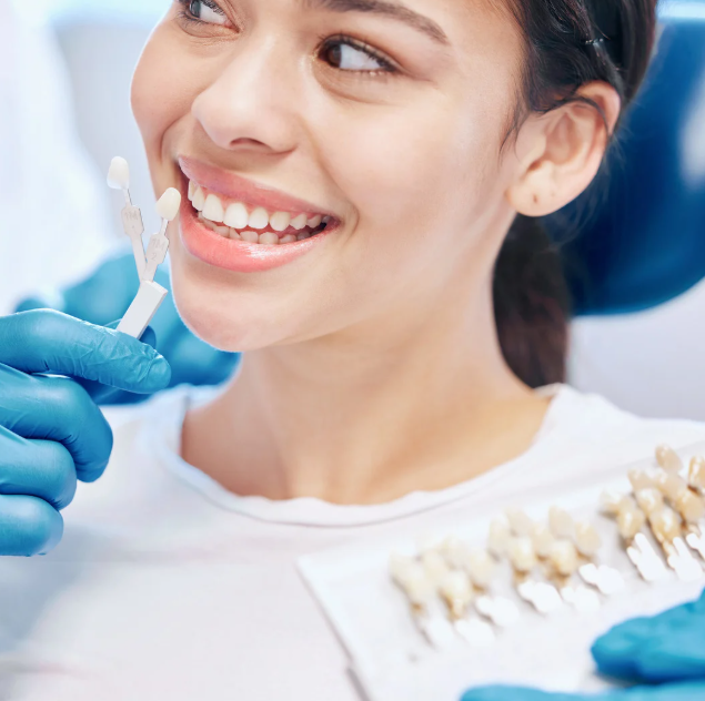 Porcelain Veneers vs. Dental Bonding: Which Is Best for Fixing Chips and Gaps?